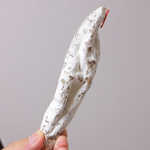 キュルノンチュエ - キュルノンチュエ名物、白かび熟成の乾燥ソーセージ。洗わず、このまま食べて大丈夫