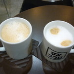 マメココロ - カフェラテとカプチー
            ノ