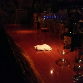 バー・スティル_2