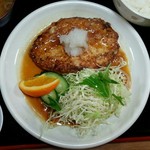 ひまわり亭 - 和風チキンハンバーグ定食750円／27年11月