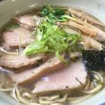 らーめん奏 - しおチャーシューメン　880円（2015.11.15.）