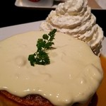 カフェ アサン - ハニー＆クリームチーズ スフレパンケーキ