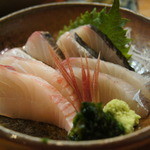 伝吉山 - サワラの刺身