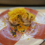 寿司栄 - 27年11月　焼き白子　唐墨、竹炭塩添え