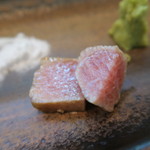 寿司栄 - 27年11月　カマ下トロ　藁炙り　塩・山葵で