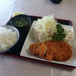 純粋黒豚　六白 - トンカツ定食（1700円）2015年11月