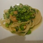 マガーリ - 厚岸ムール貝、空芯菜とセリのパスタ

