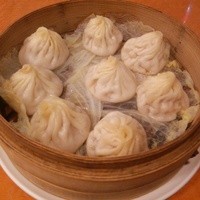 横浜中華街 北京飯店 - 小籠湯包　8個　￥1,500(税別価格)