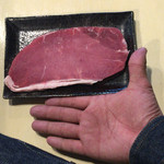 焼肉 かなう家 - 2,000円ランチ‼︎ THE ロース♪♪
更にデカイ& 厚っ！