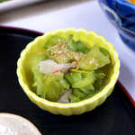 民宿 青岬 - リュウキュウとアジの酢の物。ザクザクの食感がたまらない！