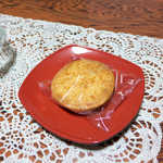 Minshuku Aomisaki - 歓迎菓子は、素朴な煎餅