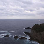 民宿 青岬 - 荒々しい波が、岩場に砕ける。黒潮が最初に接岸するともいわれ、周囲は素晴らしい好漁場に