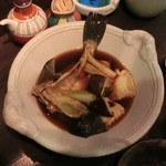 あぷちゃ - ＜2015年10月＞カワハギの煮付け。美味しい～♪2分の1・580円。１尾９８０円もある。