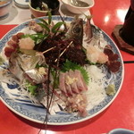 林景荘 - 新鮮な魚の刺身盛り