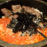 和牛焼肉 土古里 浅草店 - 石焼山形牛カルビビビンパ