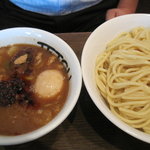 つけめんTETSU - つけめんTETSU 品川店：辛特製つけ（大盛）