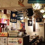 海の日  - 店内は漁師町風の雰囲気