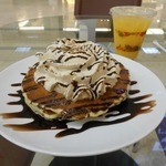 Honolulu Coffee - コナコーヒーパンケーキ（＄10.95）