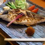 小魚料理 とみ助 - アジ塩焼き（'10/7）