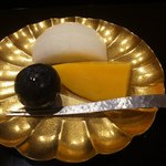 壽山 - 梨、マンゴー、ブドウ