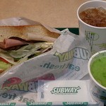 SUBWAY - SUBWAY 日本橋兜町店 サブウェイクラブ レギュラー 540円 ＋ セットスープ ごろごろ野菜のグリーンポタージュ 320円 ＋ ドリンクSセット アイスティー 160円（全て税込）