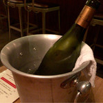 baru Publo - H27.11.15 白ワイン「Ｖｏｕｖｒａｙ　２０１２」