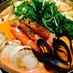 居酒屋 雅 - 特選魚介の豪華ブイヤベース鍋