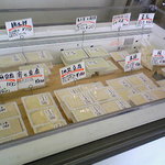 大桃豆腐 - いろんな種類のお豆腐