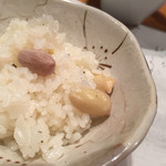 じどりや 穏座 - 落花生の炊き込み御飯