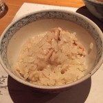 じどりや 穏座 - 松茸ご飯。お座敷席。