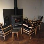 星のや富士 - ライブラリーカフェの暖炉