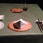 星のや富士 - ダッチオーブンディナー 17820円(税サ込) のテーブルセット