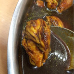 デリー - 鶏肉とジャガイモがゴロゴロ