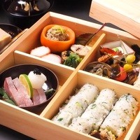 松花堂弁当