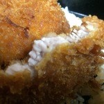 Tonkatsufujiyoshi - カツはまずまずの厚さです【料理】 