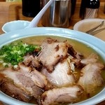 黒木食堂 - チャーシューメン ８００円