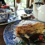 アヴォンリー - フルーツケーキと アールグレイ