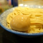 麺屋一燈 - 半熟味玉