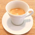 ビストロアム - ランチコース 3888円 のコーヒー