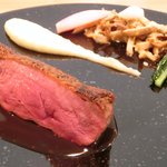 ビストロアム - ランチコース 3888円 の鴨のロティ エリンギ茸をパスタに見立てた 鴨もも肉のラグー