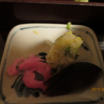 あつた蓬莱軒 - 香の物