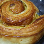 ブーランジェリー　ジン - ピスタチオロール