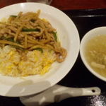 餃子の安亭 - 豚肉細切炒飯