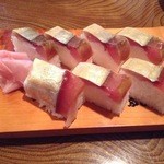 海鮮茶屋 - 友人の写真より。バッテラ。これ食べたい！