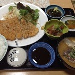 海鮮茶屋 - 友人の写真より。日替りランチ。