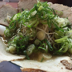 ラーメン藤 - チャーシューらーめん（しょうゆ）¥850
            2015/11/18