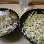 ラーメン二郎 - 味噌つけ麺（野菜多め）