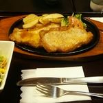 みかわ - しょうが焼き定食980円。税別