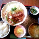 母ごころ　おかん茶家　おかえり - 生姜焼き定食