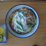 ブルーウェイブ - カツ丼(800円)
